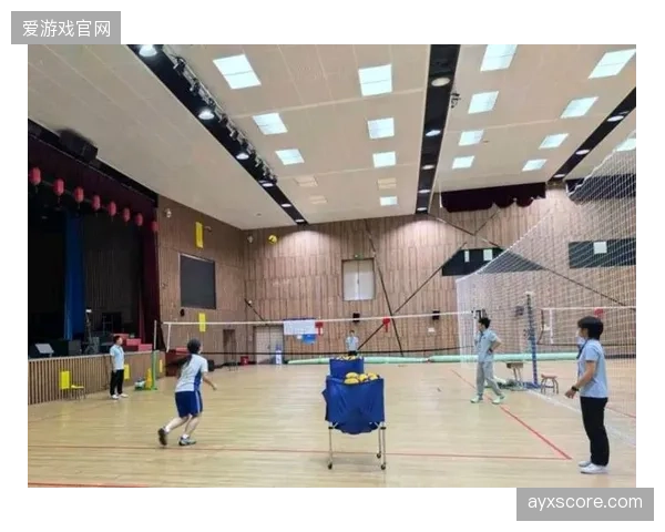 新建体育场馆的5G网络覆盖率已达99%,保障了超高清视频监控数据的无延迟传输 新建体育场馆的5G网络覆盖率已达99%,保障了超高清视频监控数据的无延迟传输